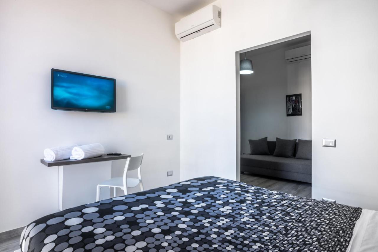 Solarium al Duomo Rooms by Wonderful Italy Napoli Esterno foto